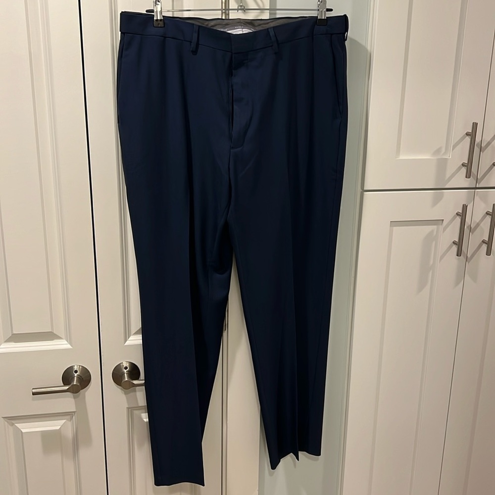 Haggar premium classic fit dress pants